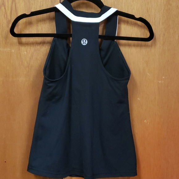 Lululemon T Back V Neck Fitness Tank Top - Picture 2 of 3